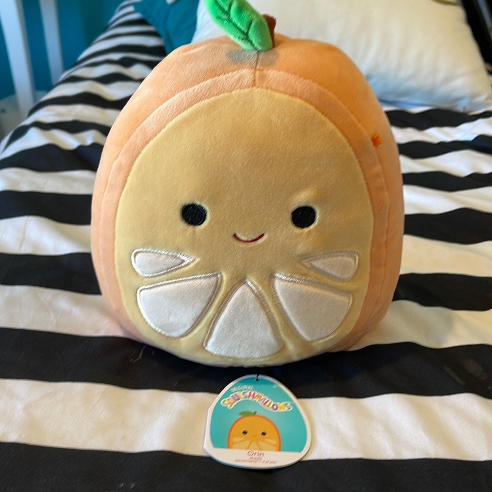 Squishmallow- Orin 8”. Like new condition